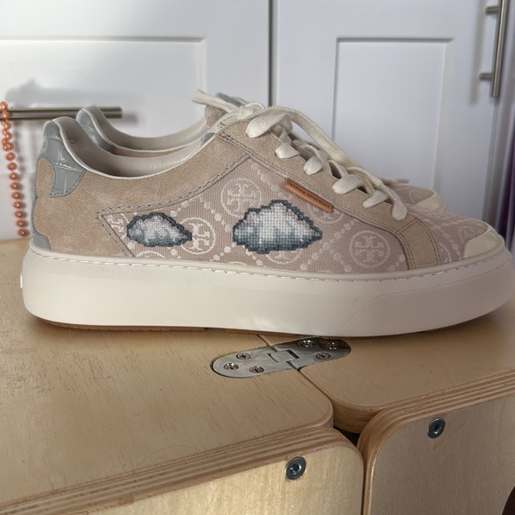 Tory Burch Snickers - Picture 3 of 3